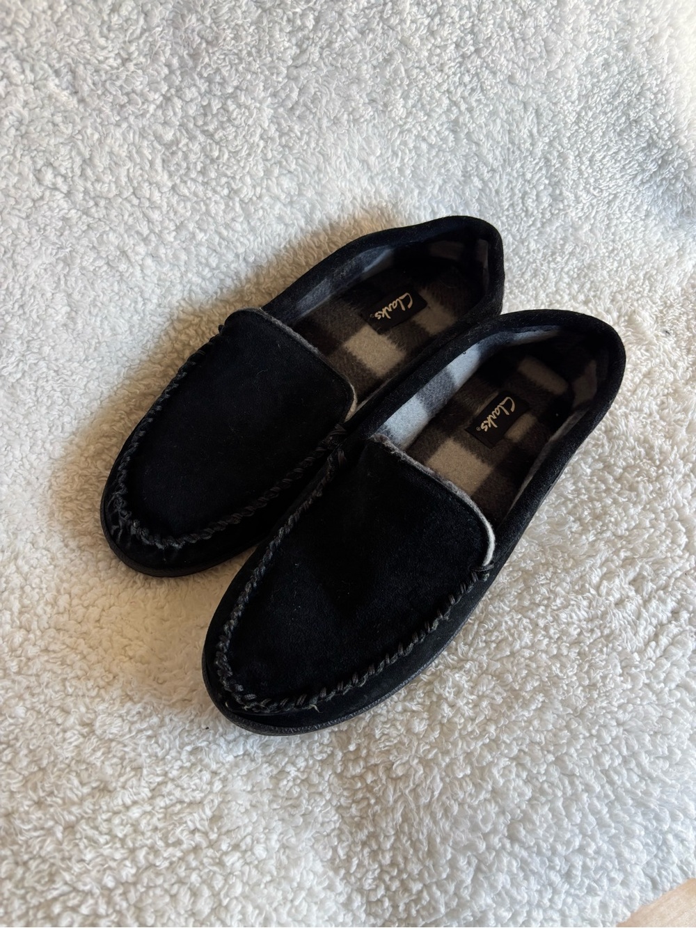 Clarks Men’s Black Suede Slip-On Moccasins